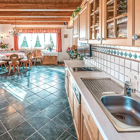 Ferienwohnung In Groebming * 그뢰브밍